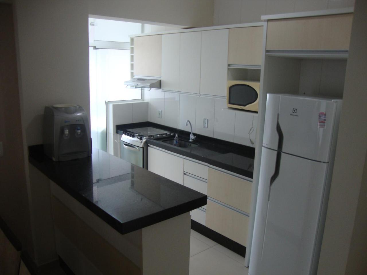 Apartamento Aluguel Temporada 邦比尼亚斯 外观 照片
